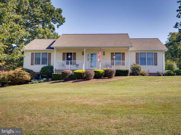 9347 LEES RIDGE RD, Warrenton, VA 20186