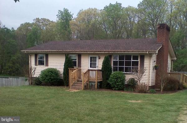 5199 SUMERDUCK RD, Sumerduck, VA 22742