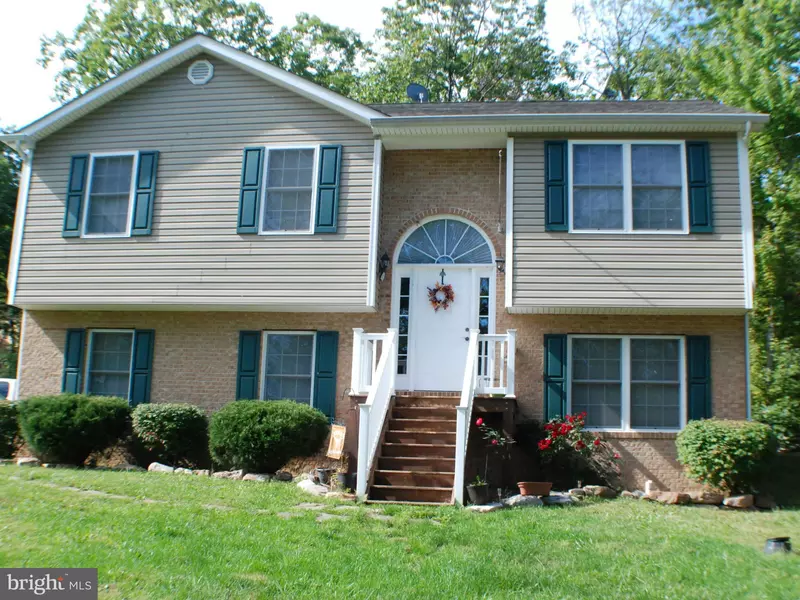 236 GRAYWOLF TRL, Winchester, VA 22602