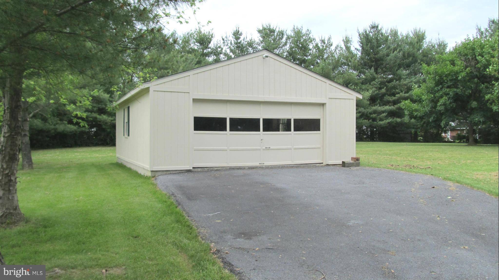 Stephens City, VA 22655,107 WAKELAND DR