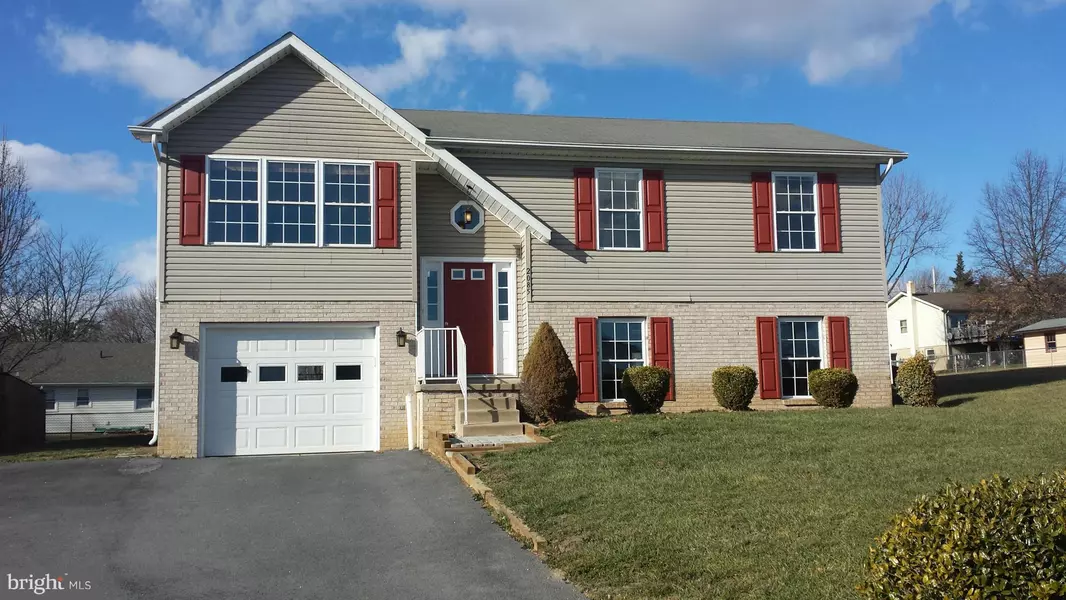 2085 ARLENE CT, Middletown, VA 22645