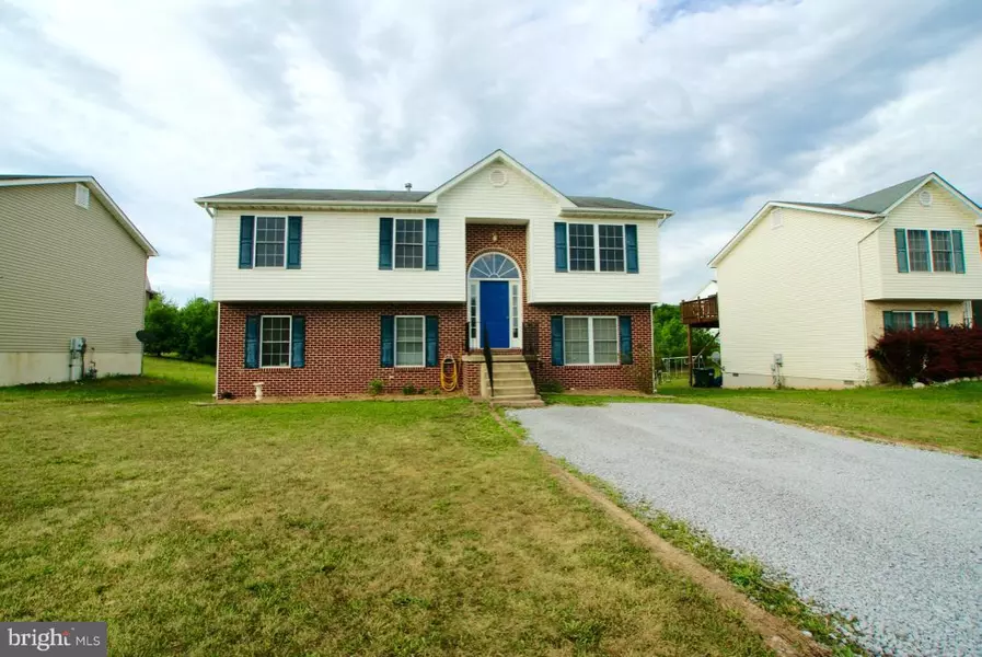 111 PARADISE CT, Stephens City, VA 22655