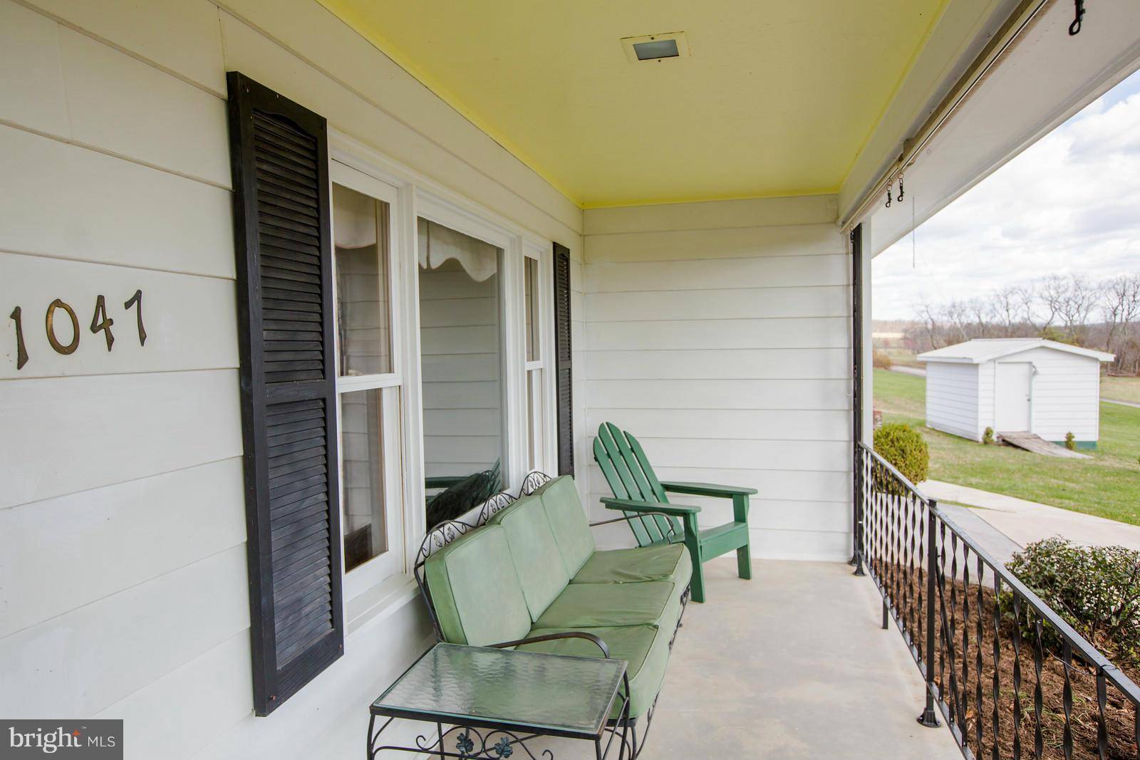 Cross Junction, VA 22625,1047 NEW HOPE RD