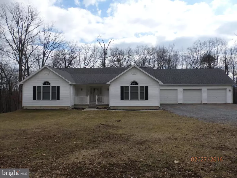 120 SYCAMORE LN, Gore, VA 22637