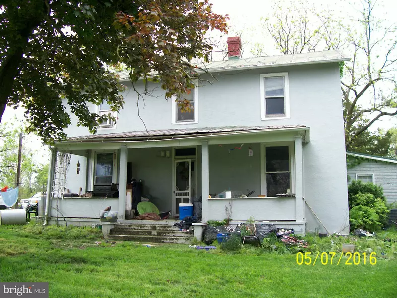 241 HIGH ST, Middletown, VA 22645