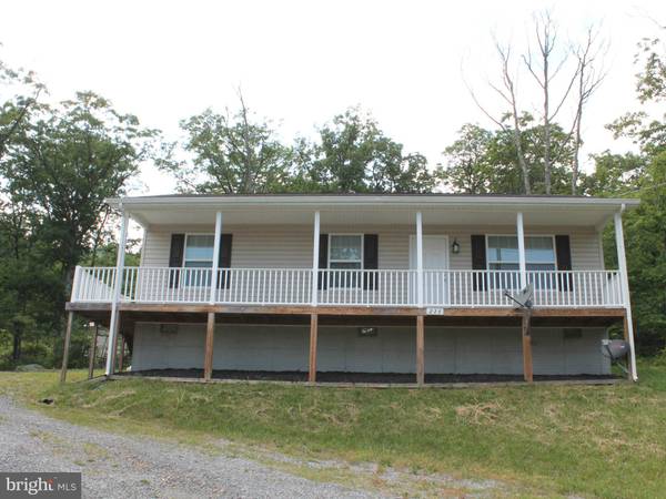 228 HAWK TRL, Winchester, VA 22602