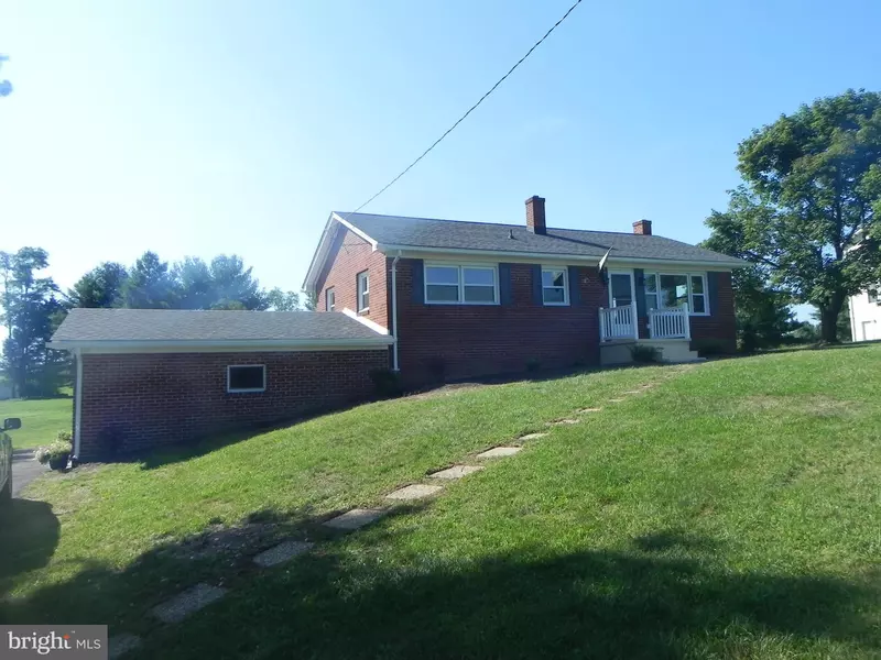 2363 HUDSON HOLLOW RD, Stephens City, VA 22655