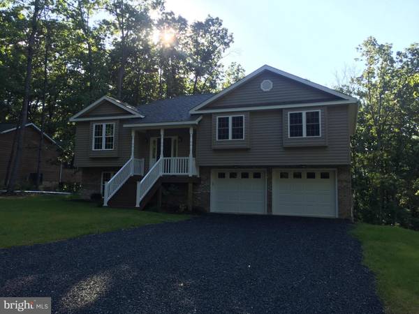 230 FALCON TRL, Winchester, VA 22602