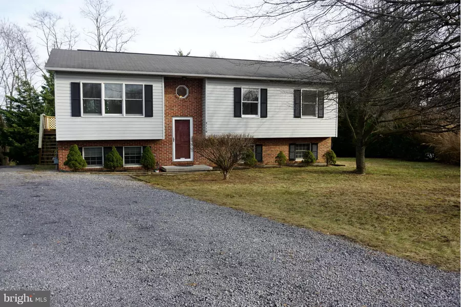 2110 SHAWN DR, Middletown, VA 22645