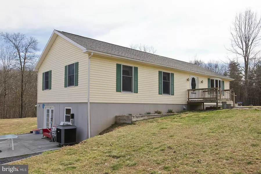 230 TALL PINES LN, Gore, VA 22637