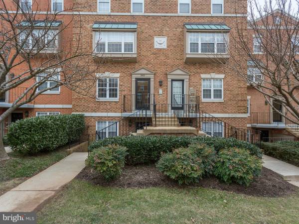 3802 PORTER ST NW #303, Washington, DC 20016