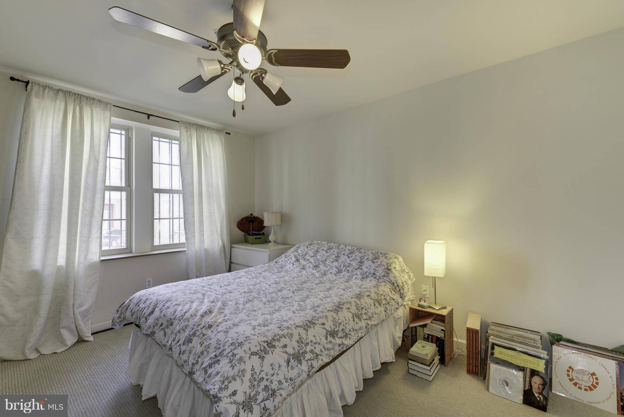 Washington, DC 20010,1417 NEWTON ST NW #106