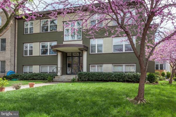 1301 SOUTH CAROLINA AVE SE #7, Washington, DC 20003