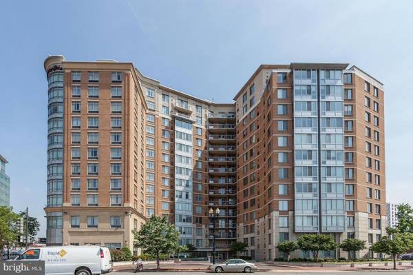 555 MASSACHUSETTS AVE NW #506, Washington, DC 20001