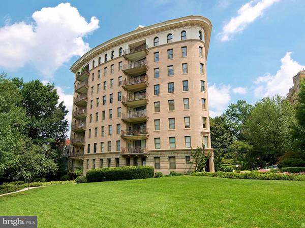 2301 CONNECTICUT AVE NW #3C, Washington, DC 20008