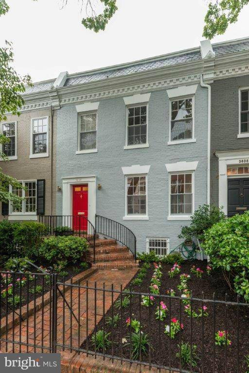 3034 DENT PL NW, Washington, DC 20007