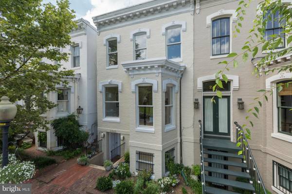 2455 P ST NW, Washington, DC 20007