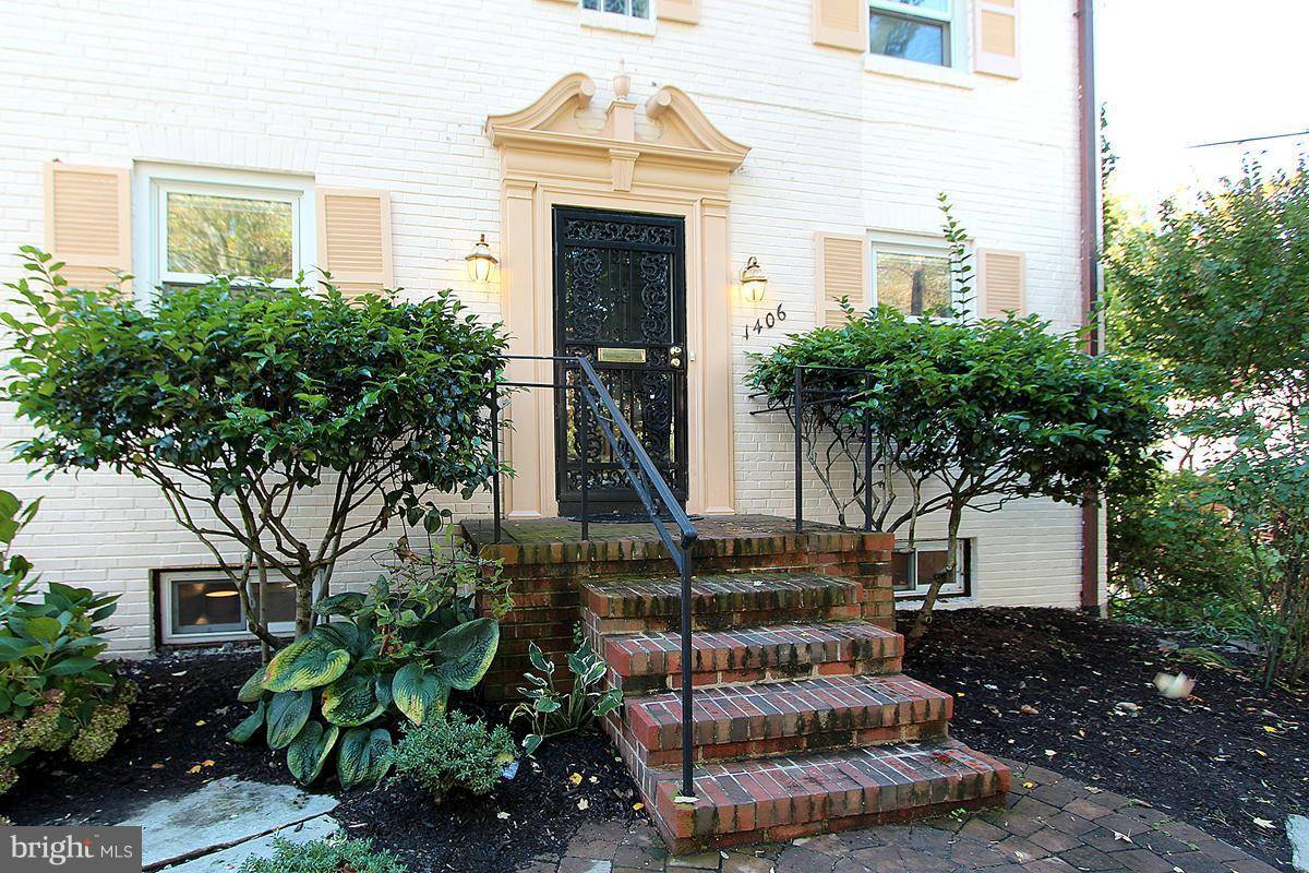 Washington, DC 20012,1406 JONQUIL ST NW