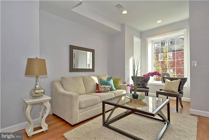 Washington, DC 20010,1007 OTIS PL NW #2