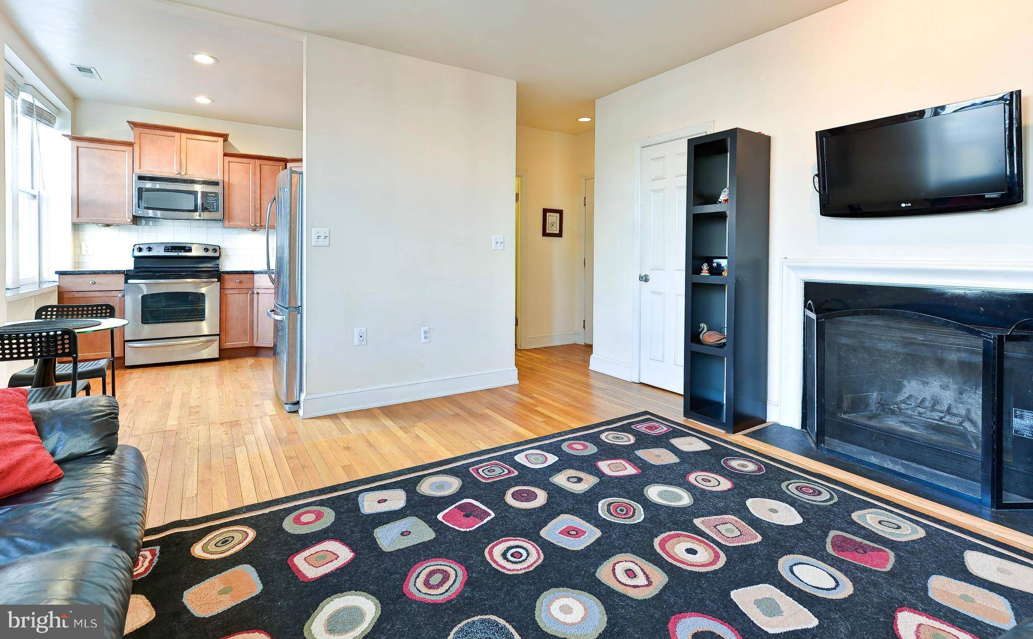 Washington, DC 20009,1916 17TH ST NW #306
