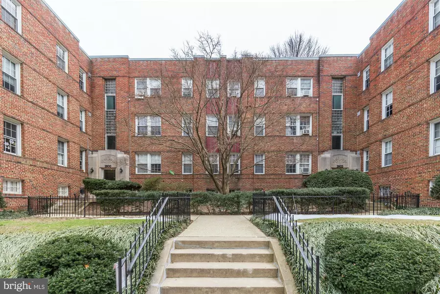 2802 DEVONSHIRE PL NW #207, Washington, DC 20008