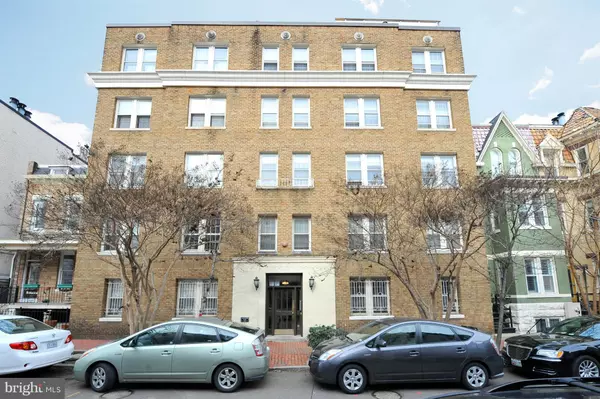 1731 WILLARD ST NW #201, Washington, DC 20009