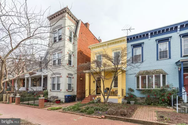 1205 G ST NE, Washington, DC 20002