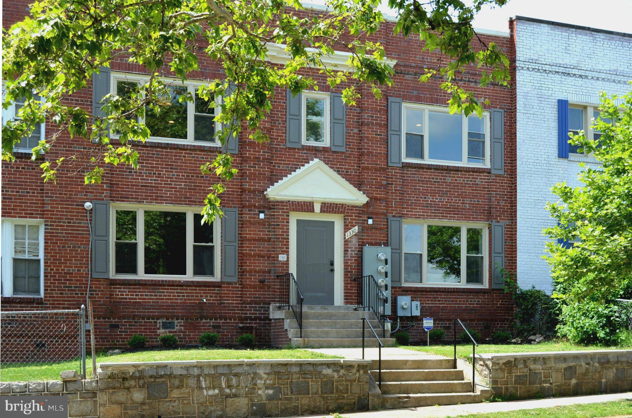 1330 ORREN ST NE #201, Washington, DC 20002