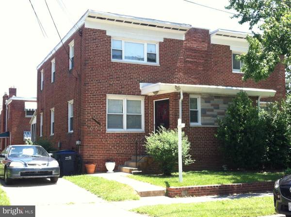 6003 7TH PL NW, Washington, DC 20011