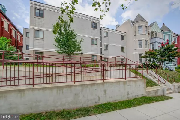 1225 FAIRMONT ST NW #105, Washington, DC 20009