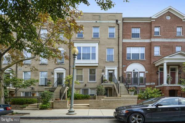 2405 20TH ST NW #1106, Washington, DC 20009