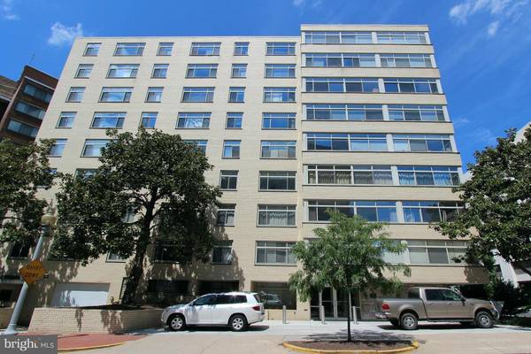 2401 H ST NW #712, Washington, DC 20037