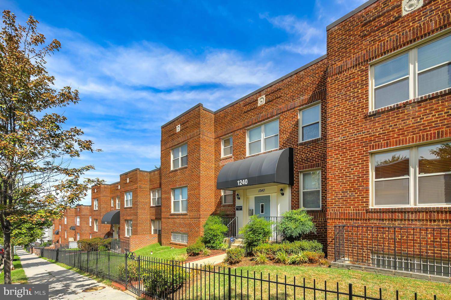 Washington, DC 20002,1240 HOLBROOK TER NE #204