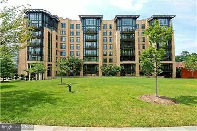 4301 MILITARY RD NW #211, Washington, DC 20015