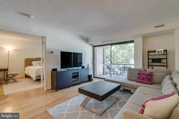 Washington, DC 20007,2320 WISCONSIN AVE NW #316