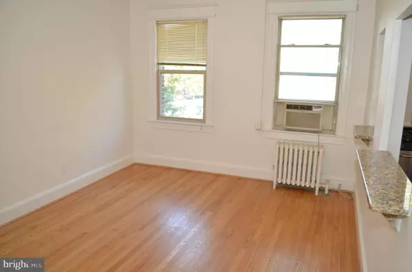 Washington, DC 20012,6645 GEORGIA AVE NW #207