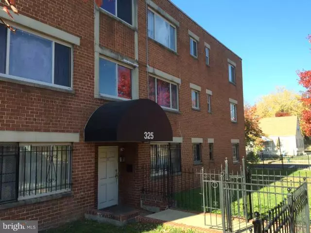 325 34TH ST SE, Washington, DC 20019