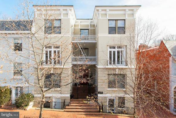 1613 30TH ST NW #3S, Washington, DC 20007