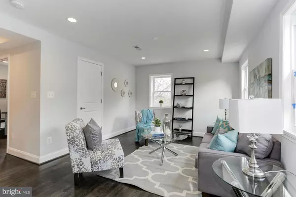 Washington, DC 20020,2332 PAYNE TER SE