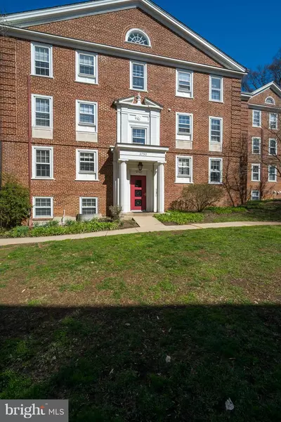 3750 39TH ST NW #B146, Washington, DC 20016