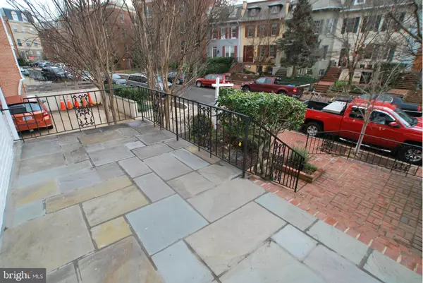 Washington, DC 20009,2015 ALLEN PL NW