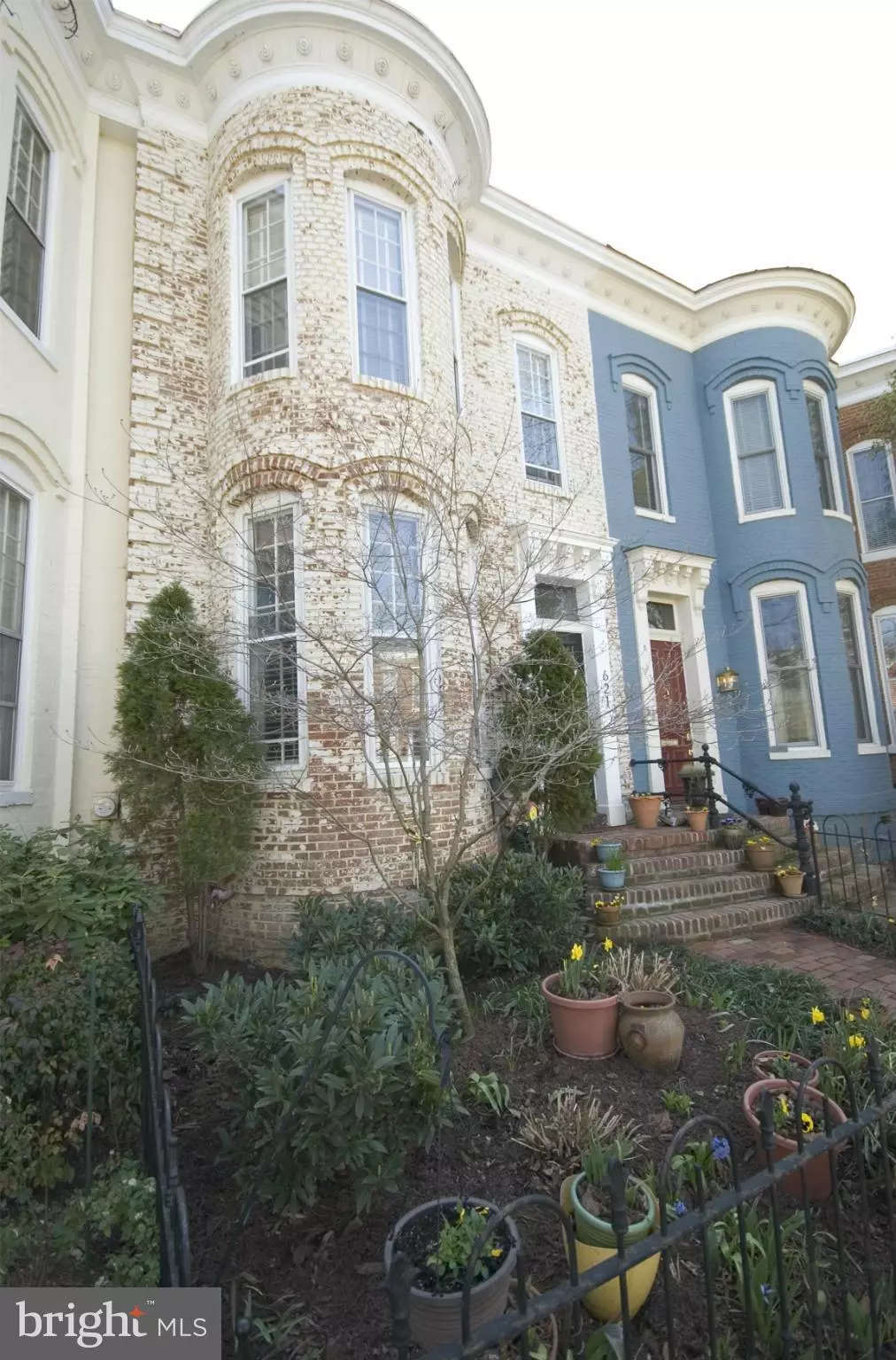 Washington, DC 20003,621 A ST SE