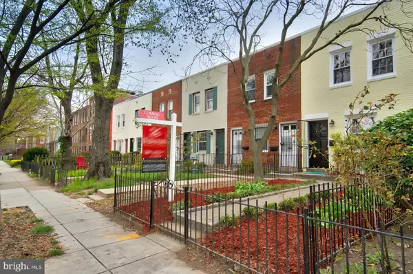 Washington, DC 20003,415 17TH ST SE