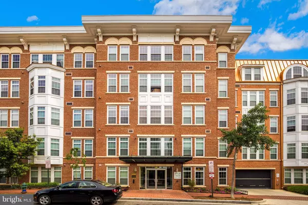 1451 BELMONT ST NW #305, Washington, DC 20009