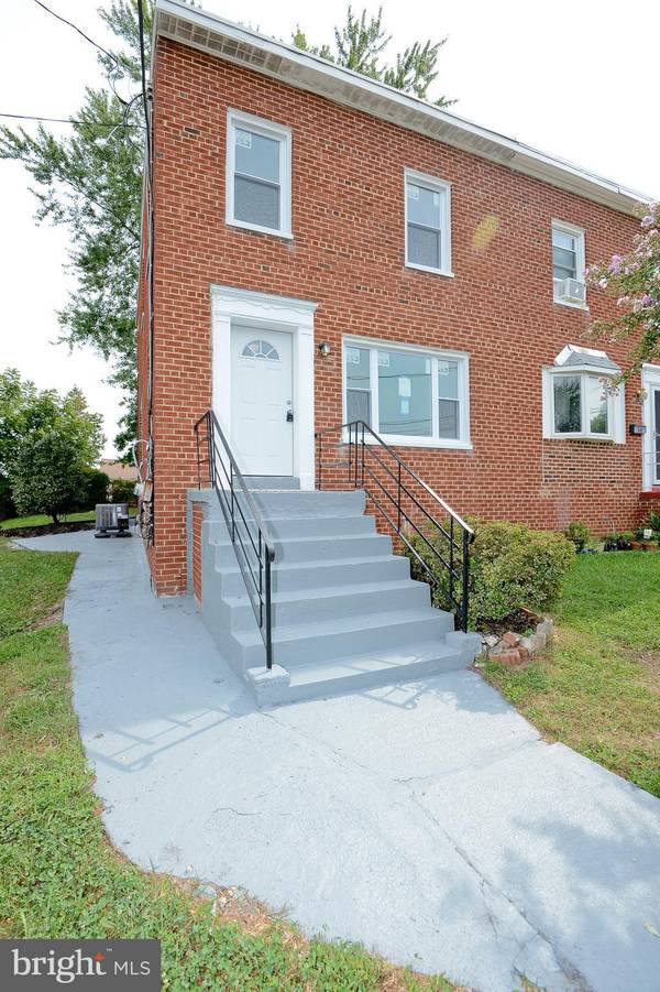 1127 CARRINGTON AVE, Capitol Heights, MD 20743