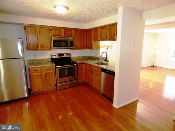 Reston, VA 20194,1663 FIELDTHORN DR