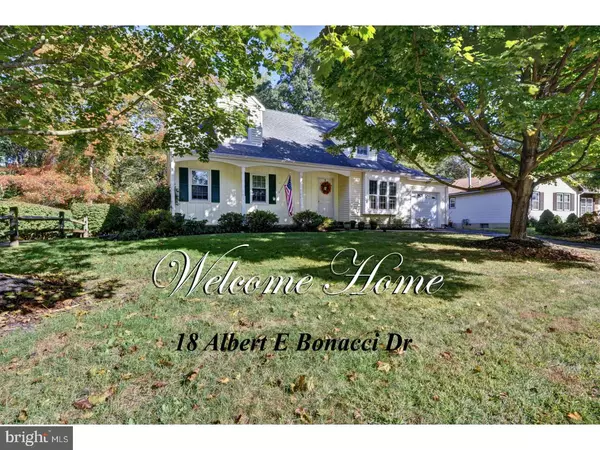 18 ALBERT E BONACCI DR, Hamilton Square, NJ 08690