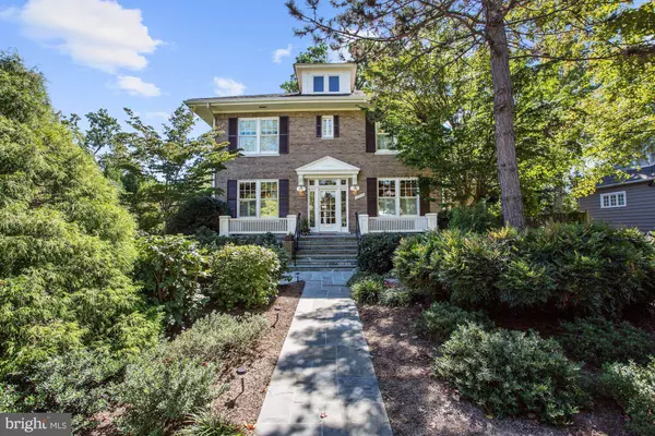 3718 BRADLEY LN, Chevy Chase, MD 20815