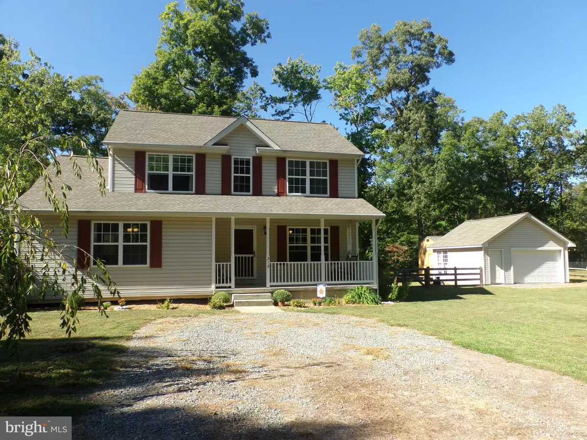 Colonial Beach, VA 22443,313 HOLLY WAY