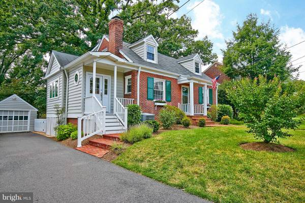 4642 3RD ST S, Arlington, VA 22204